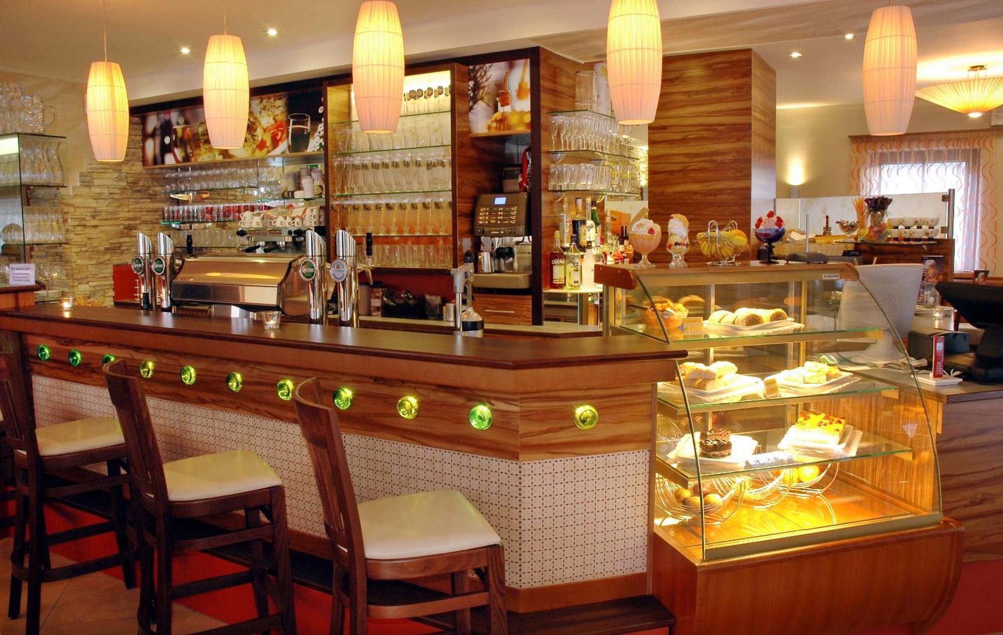 Gaestehaus Krappinger/Pizzeria Mamma Mia Ossiach Buitenkant foto
