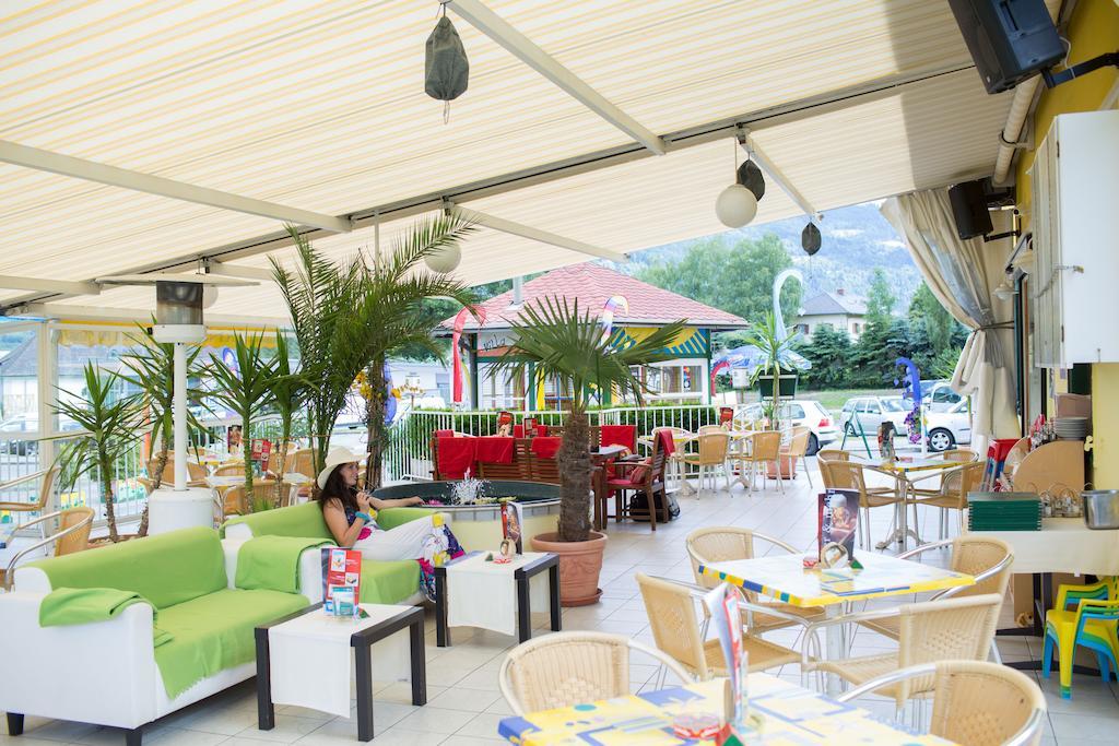 Gaestehaus Krappinger/Pizzeria Mamma Mia Ossiach Buitenkant foto
