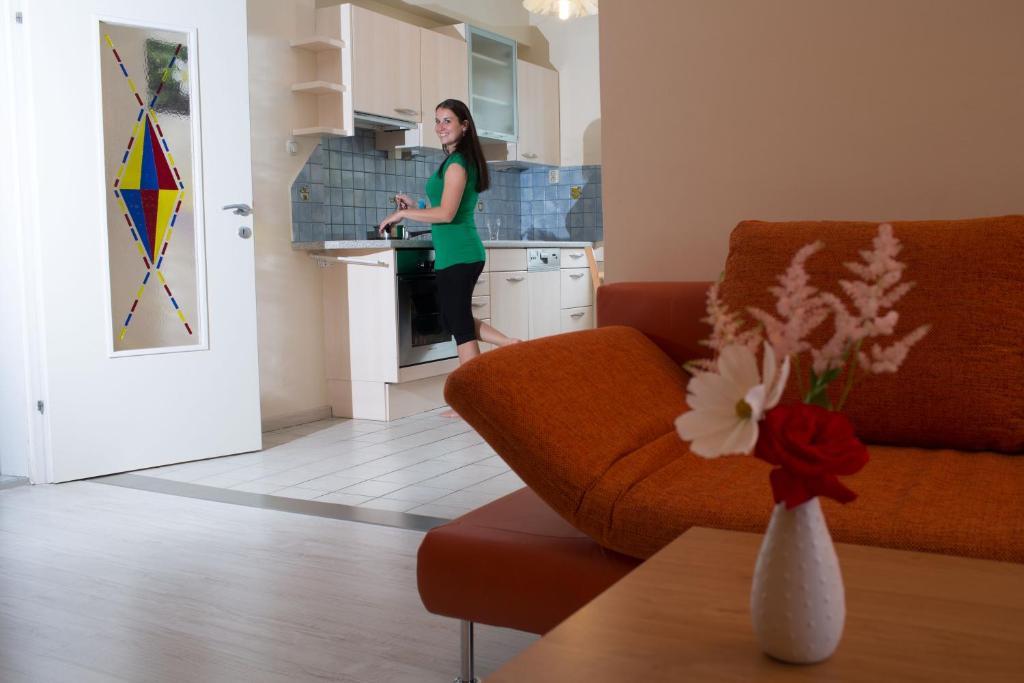 Gaestehaus Krappinger/Pizzeria Mamma Mia Ossiach Kamer foto